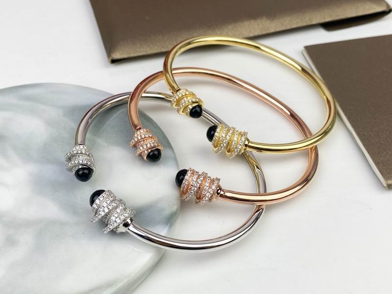 Piaget bracelet 05lyx18